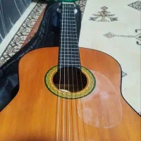 گیتار Akai در حد نو