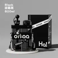 بطری۸۰۰میلی اورجینالoltaa طرح سیاه و سفید