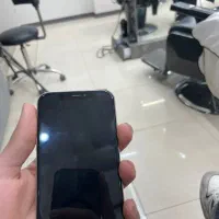 iPhone XS سفید خیلی تمیز در حد نو.|موبایل|اصفهان, جلفا|دیوار
