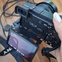 دوربین درحد نو سونی|دوربین عکاسی و فیلمبرداری|شیراز, شهرک فرزانگان|دیوار