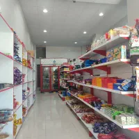 فروشندگی. خانم.فروشگاه خوشه جم