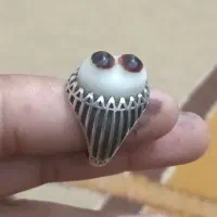 انگشتر دوچشم میزون