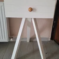 میز سه پایه دار|میز تلفن|هشتگرد, فاز ۱ مهستان|دیوار