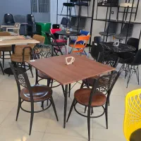 میزو صندلی غذاخوری فلزی|میز و صندلی غذاخوری|یزد, |دیوار