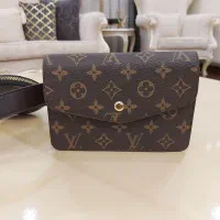 کیفها کاملا نو و سالم |کیف، کفش، کمربند|تهران, سازمان برنامه شمالی|دیوار