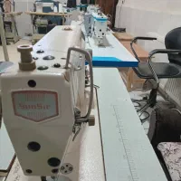 چرخکار و خیاط داخل کارگاه