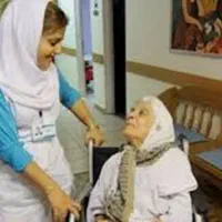 مراقب یا پرستار خانم برای سالمند خانم
