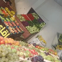 به یکنفر همکار، جهت کار در میوه فروشی نیازمندیم