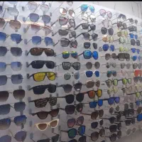 عینک  های. لوکس. و برند عمده  ارسال به سراسرکشور