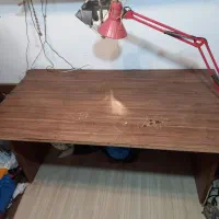 میز چوبی