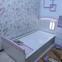 تخت و کمد کودک و نوجوان