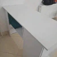 میز کامپیوتر و اداری