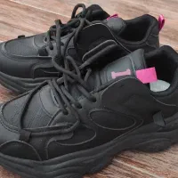 کفش اسپرت کاملا نو  سایز 38|کیف، کفش، کمربند|بندرعباس, |دیوار