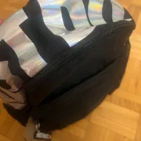 مینی کوله نایکی|کیف، کفش، کمربند|شیراز, معالی‌آباد|دیوار