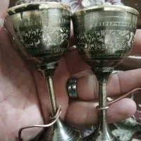 ۲تاجاابی برنجی|کلکسیون اشیاء عتیقه|ری, شهادت|دیوار