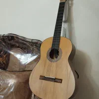 معاوضه گیتار با باغلاما