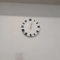 ساعت دیواری