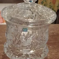 شکلات خوری یا آجیل خوری