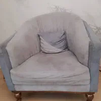 مبل ۷ نفره همراه با میز وسط و عسلی