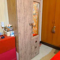 فروش کمد دو درب بسیار تمیز