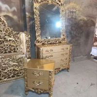 مبل قالی طلایی