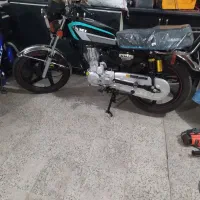 موتورسیکلت نامی 404