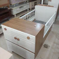 تخت نوزاد و نوجوان