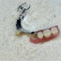 دندانسازی|خدمات آرایشگری و زیبایی|اقلید, |دیوار