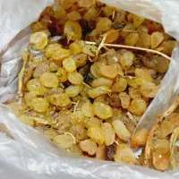 کشمش سبزه تیزابی و انگوری|حراج|ملایر, |دیوار