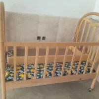 تخت چوبی کودک|تخت و صندلی بچه|ارومیه, |دیوار