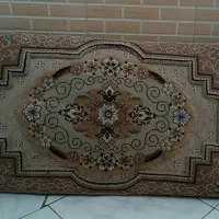 پشتی در حد نوع  سه عدد یک میلیون پانصد هزار تومان