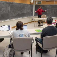 جذب مدرس زبان انگلیسی