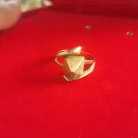 انگشتر طلا ۱۸ عیار