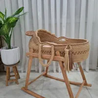 تخت‌کنارمادر کودک