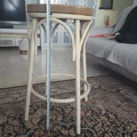 چهار پایه آهنی گرد