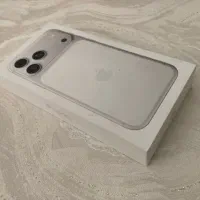 آیفون ۱۷ پرومکس ۵۱۲ ZAA، ایرپاد ۳ پرو