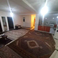 رهن آپارتمان ۱۰۰ متری حکیم نظامی غربی بر خیابان