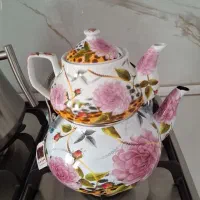 کتری وقوری لعاب کاملا نو وسالم اصلا استفاده نشدن|قوری، کتری، قهوهساز دستی|رومشکان, |دیوار