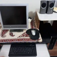 کامپیوتر کامل شامل کیس،مانیتور، بلندگو،موس وکیبرد