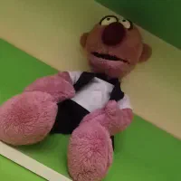 عروسک نو تازه برای تزئین یا هدیه دادن به بچه ها