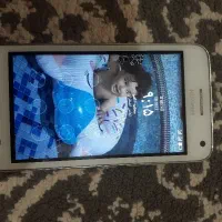 یک عددگوشی هاوایی سالم باکارتون وشارژر بفروش میرسد