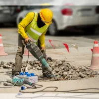 نیازمند کارگر برای حفاری