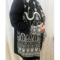 کت مشکی شیک سایزه44 نو نو اصلا استفاده نکردم