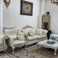 مبل و میز غذا خوری