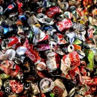 ضایعات قوطی رانی نوشابه دلستر