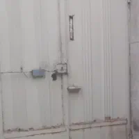 درب حیاط و خانه