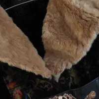 پالتو|لباس|خرم‌آباد, |دیوار