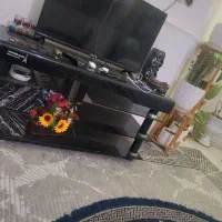 میز تلوزیون شیشه ای شیک و تمیز ۲ ملیون