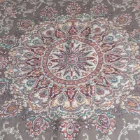 یه عدد فرش 6متری
