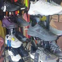 کفش و پوشاک